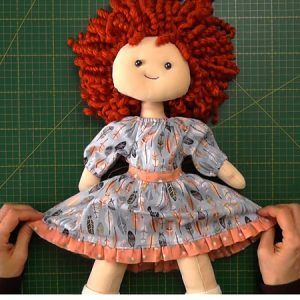 muñeca de tela