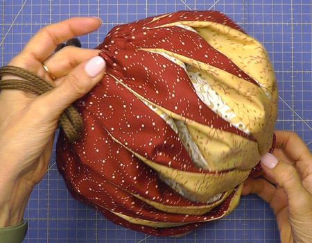 Proyectos de Patchwork Gratuitos 117 cesta tricolor